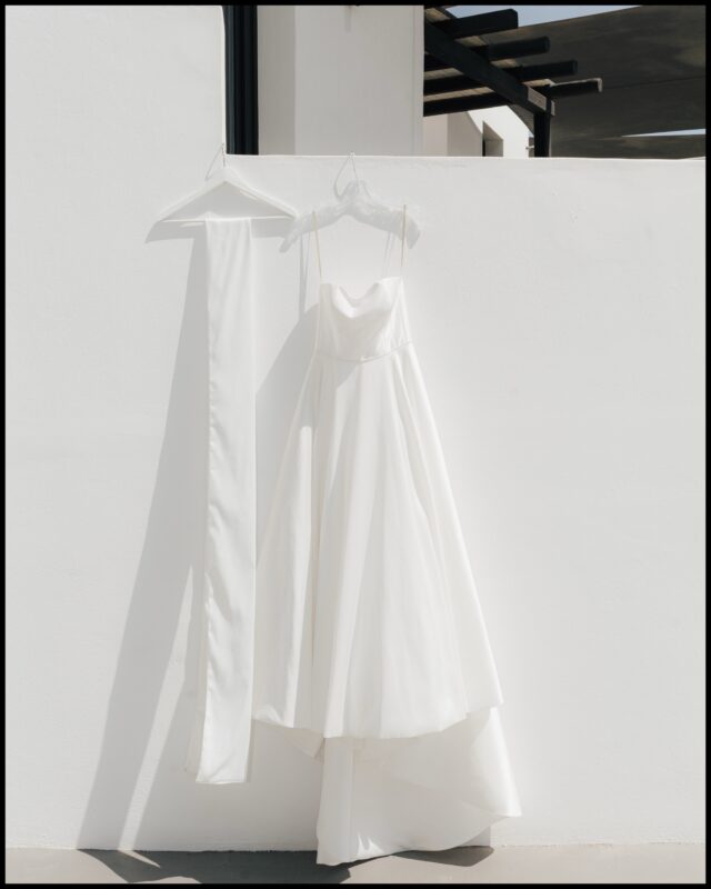 Waiting to be worn

Dress: @anthropologieweddings 
Venue: @iosclub 

#greecewedding #destinationweddingphotographer #bridalfashion #modernbride #bridetobe2027 

editorial wedding photography, destination wedding photographer Europe, bridal fashion, minimalist wedding dress, modern bride, elegant bridal style, luxury destination wedding, European wedding photographer